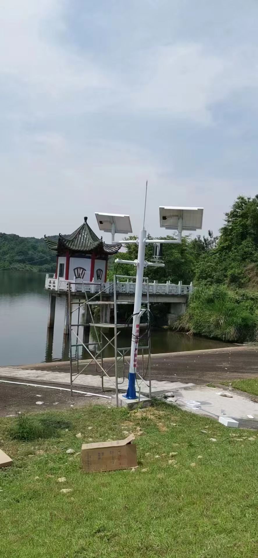 路燈桿